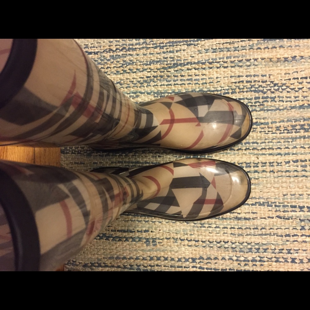 Authentic Burberry Patchwork rubber rain boots - image 2